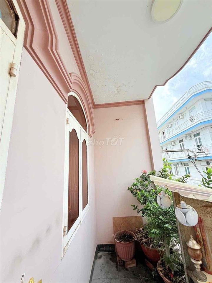 Phạm Văn Chiêu, hẻm ôtô 7m thông, 3 tầng 4pn 5wc, 4m x 15m, giá 6.6 tỷ