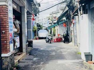 Ngay Vincom Quang Trung, hẻm ôtô thông, 2 tầng, 56m2, sổ vuông vức