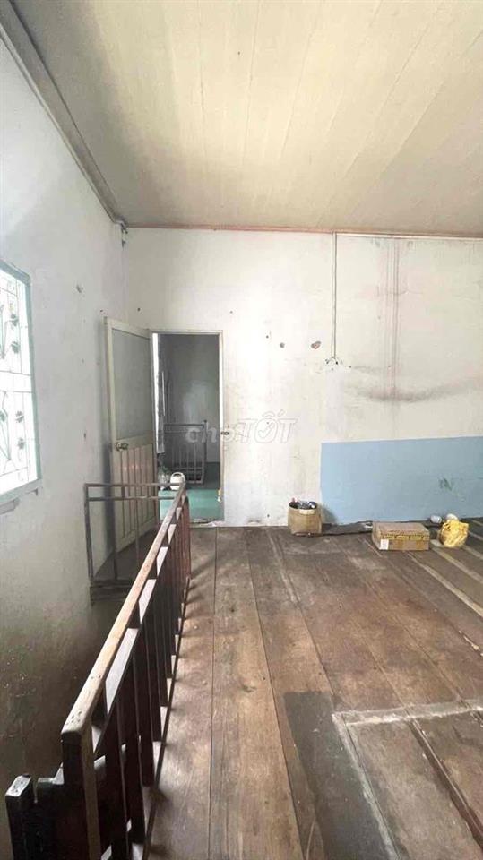 Nhà mặt tiền khu Bàu Cát, Tân Bình, 2 tầng, 4.1m x 13m, sổ vuông vức.