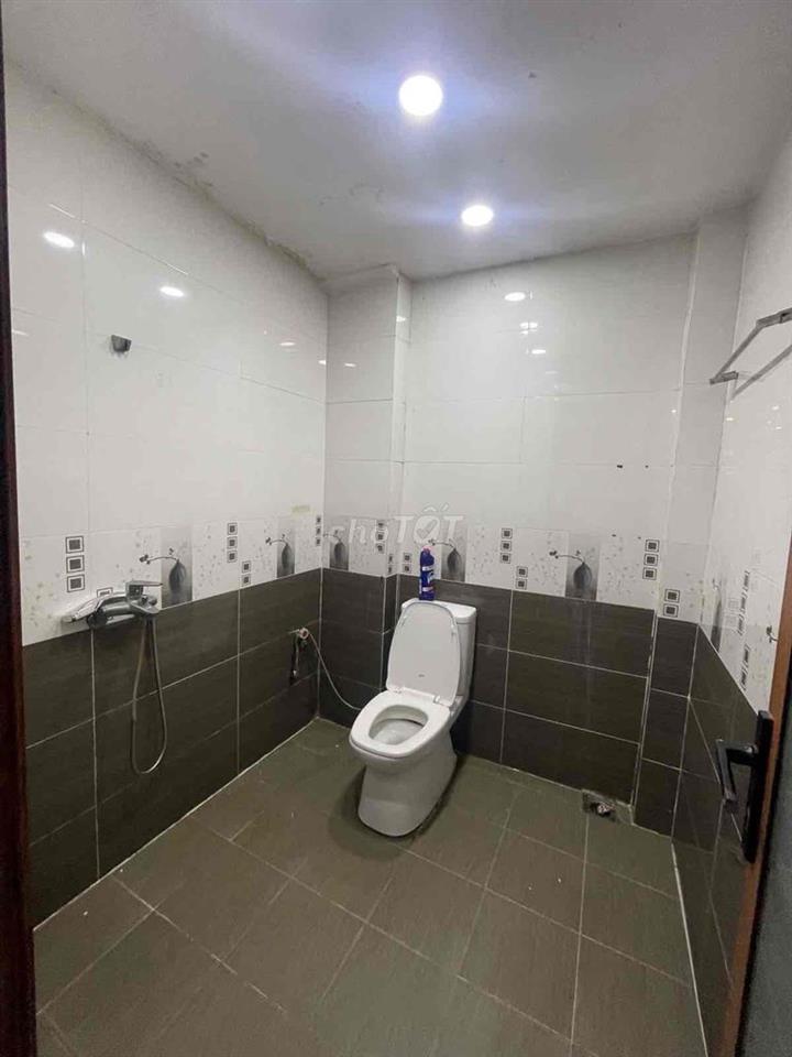 Dương Quảng Hàm, hẻm xe hơi 10m, 5 tầng 7pn 7wc, 74m2, sổ nở hậu đẹp.