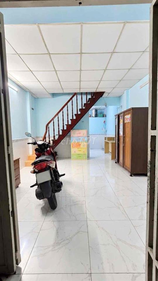 Trần Bá Giao, Gò Vấp, 2 tầng 2pn 2wc, 4m x 9m, sổ vuông đẹp, 3.6 tỷ TL