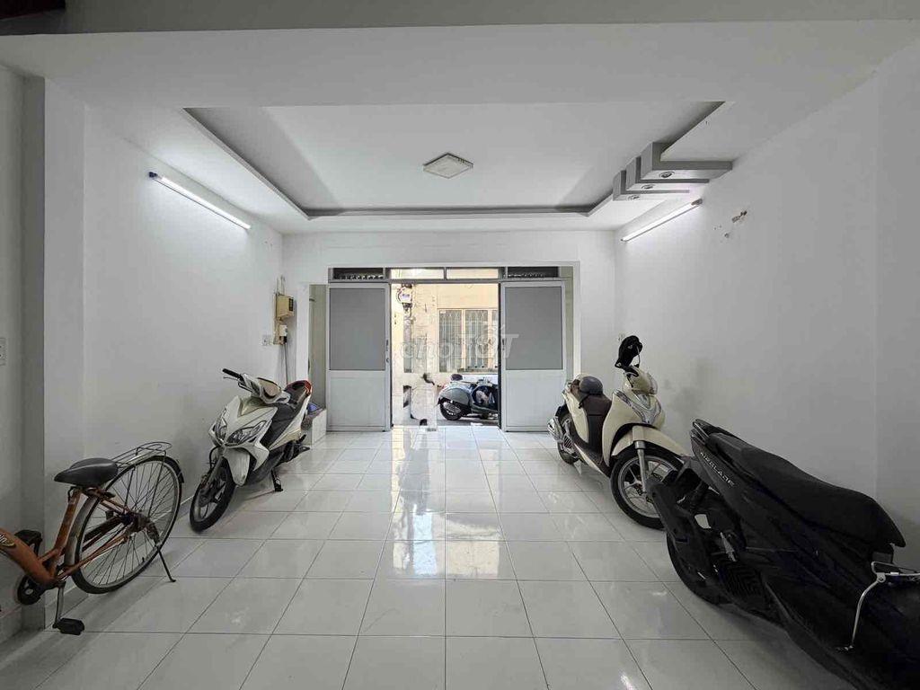Chu Văn An, Bình Thạnh, hẻm ôtô thông, 2 tầng, 4.3m x 8m, sổ vuông vức