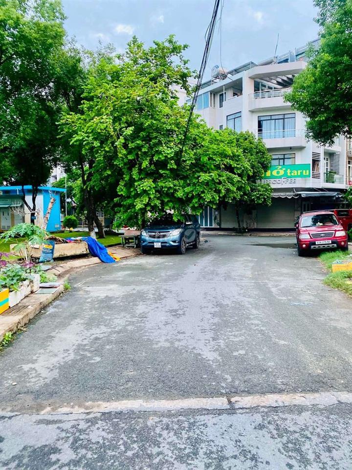 Nhà hẻm xe hơi thông buôn bán Lê Đức Thọ 4x20m cấp 4 mới tinh