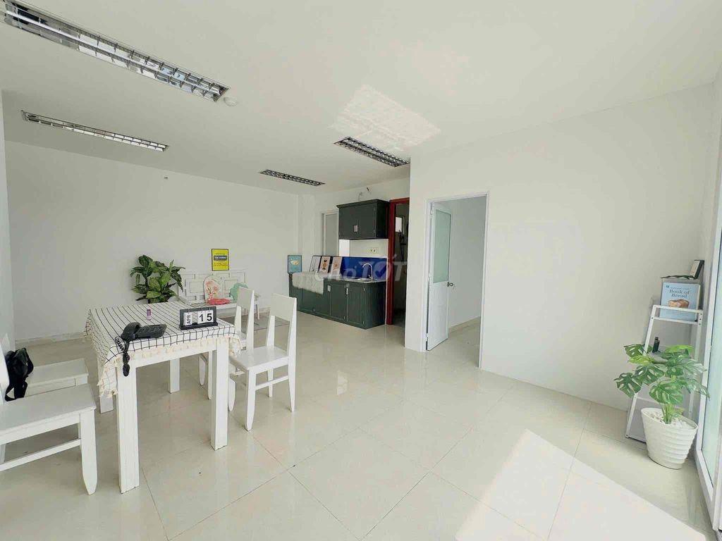 CĂN HỘ 70m2 Ở HOẶC LÀM VĂN PHÒNG
