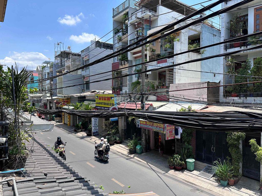 CHO THUÊ PHÒNG TRỆT MẶT TIỀN NGAY THỐNG NHẤT QUANG TRUNG FULL NT
