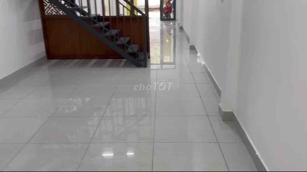 CHO THUÊ MẶT BẰNG KD NGAY THỐNG NHẤT QUANG TRUNG