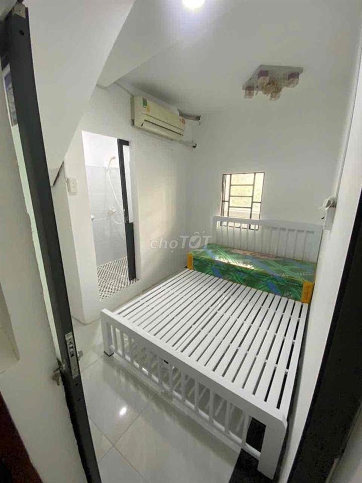 Cần pass trọ 2 không gian ngủ gần IUH cuối t9, đầu t10