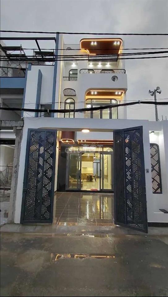 Nhà mặt tiền nhựa 5x21m 3 tầng 5 Phòng Chợ Bà Điềm Đường Phan Văn Hớn