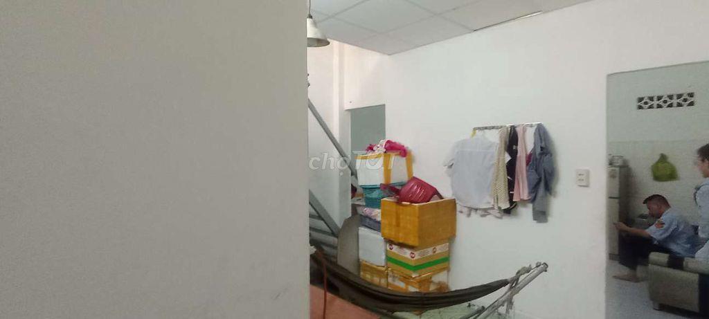 Nhà 1 lửng 6x20 Đông thạnh hóc môn diện tích rộng .
