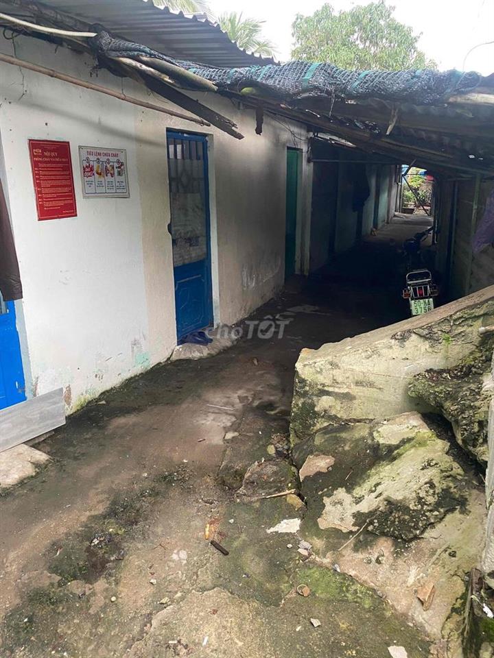 PHÒNG SÁT LỘ LÊ VĂN LƯƠNG, NHÀ BÈ