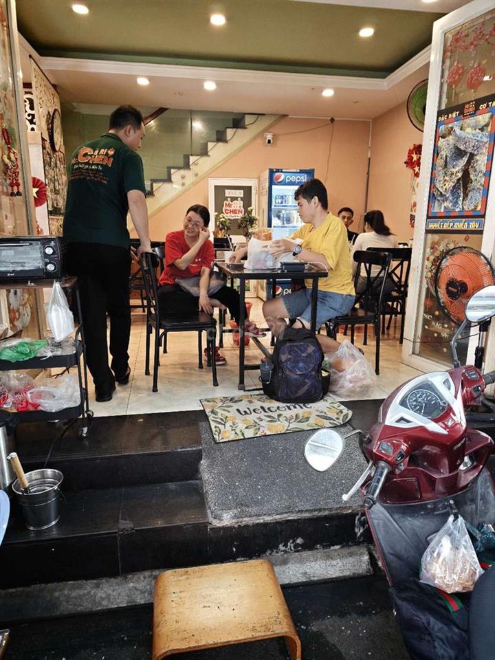 cho thuê mặt bằng ngay chợ Phú Nhuận 