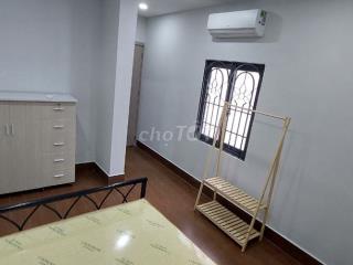 CHÍNH CHỦ, HẺM 137 LV SỸ, PN - PHÒNG CAO CẤP. GIỜ GIẤC TỰ DO