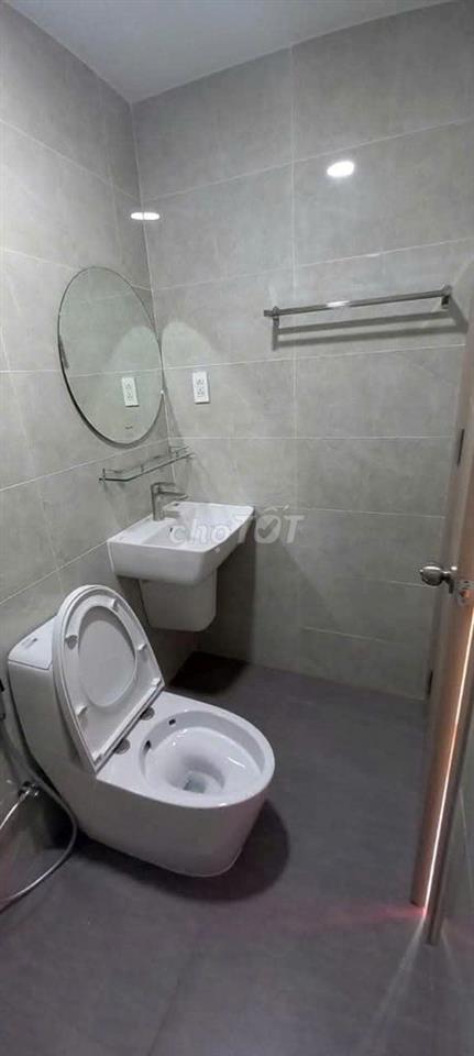 CHÍNH CHỦ, HẺM 137 LV SỸ, PN - PHÒNG CAO CẤP. GIỜ GIẤC TỰ DO