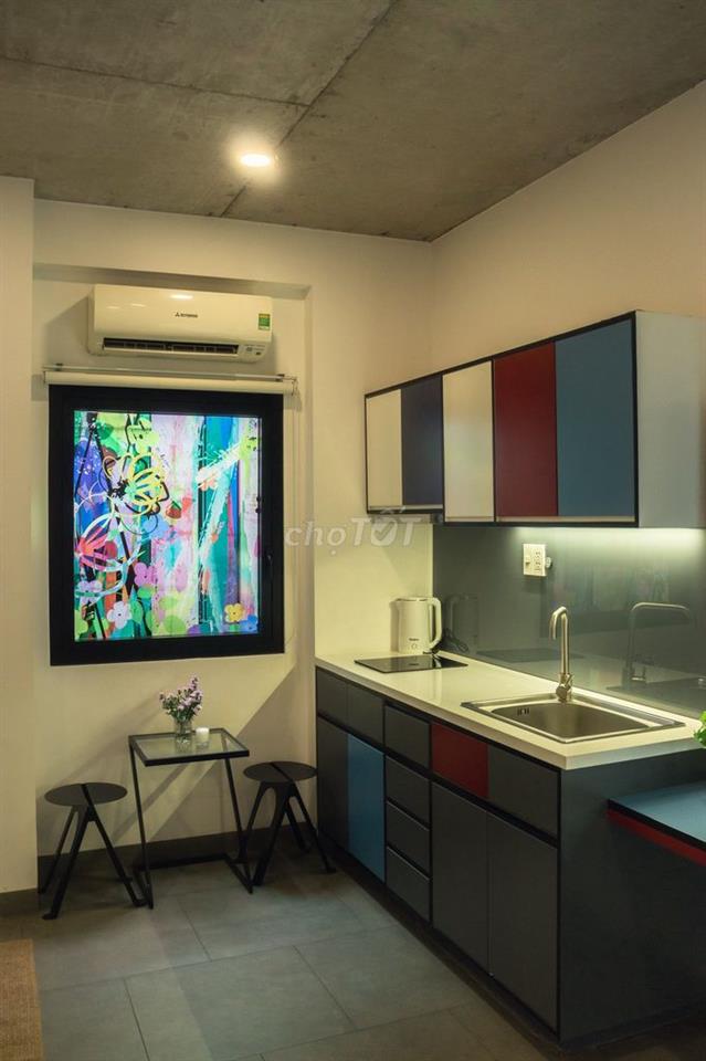 Cho thuê Studio Ban Công Bến Thành-Cách Metro 300m, cho làm BNB Airbnb