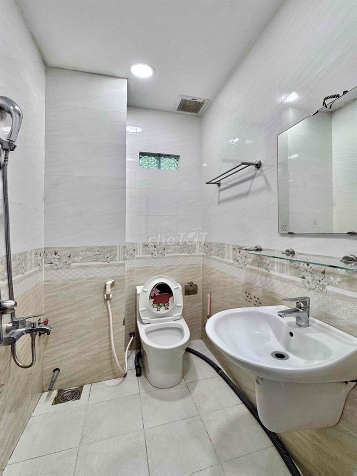 CHÍNH CHỦ CHO THUÊ CĂN HỘ 1PN BAN CÔNG NGAY TRUNG TÂM QUẬN 3