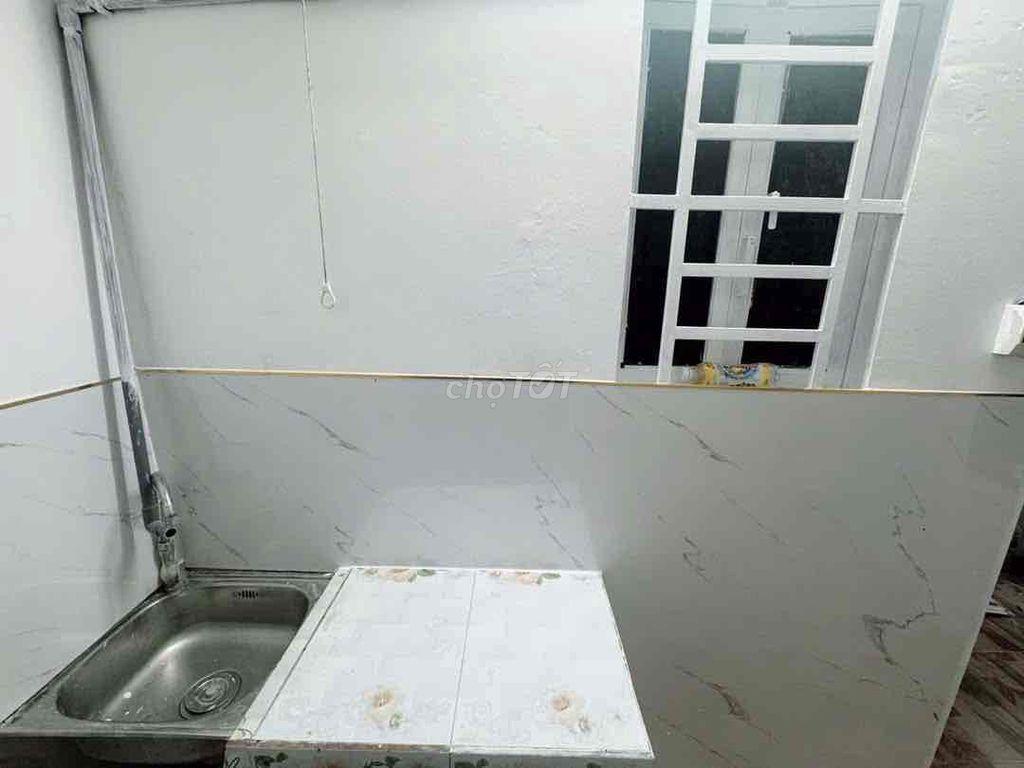 Phòng máy lạnh Nguyễn Trãi gần Ốc Đào máy lạnh