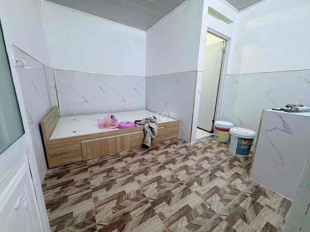 Phòng máy lạnh Nguyễn Trãi gần Ốc Đào máy lạnh