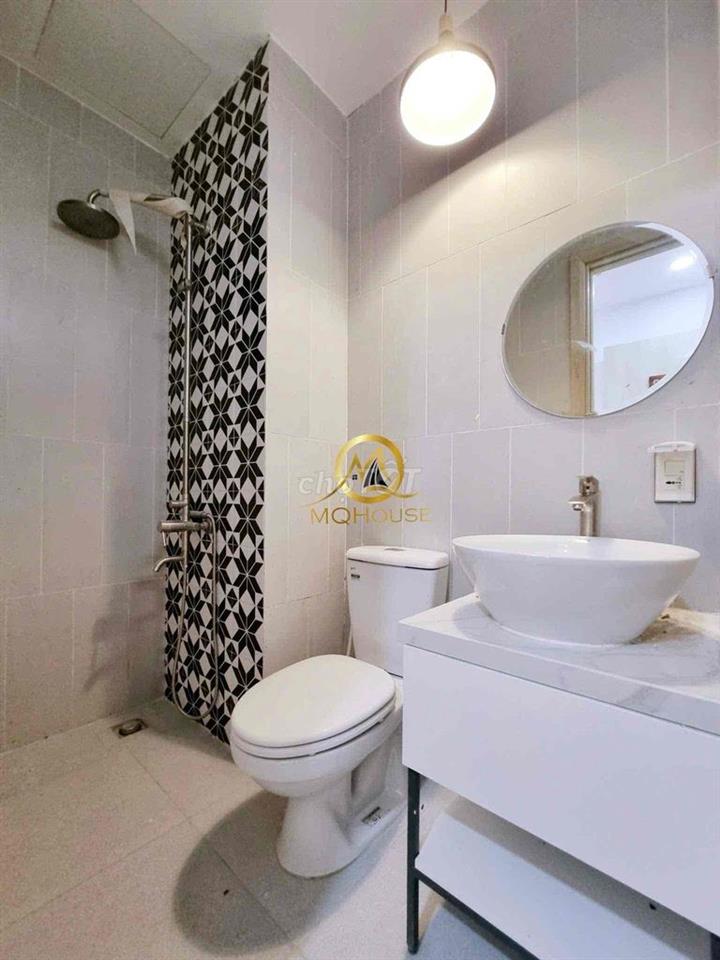 🔥 CĂN HỘ HIỆN ĐẠI FULL TIỆN ÍCH - CÓ BAN CÔNG XANH MÁT 🔥