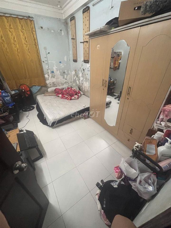 Nhà quận 10