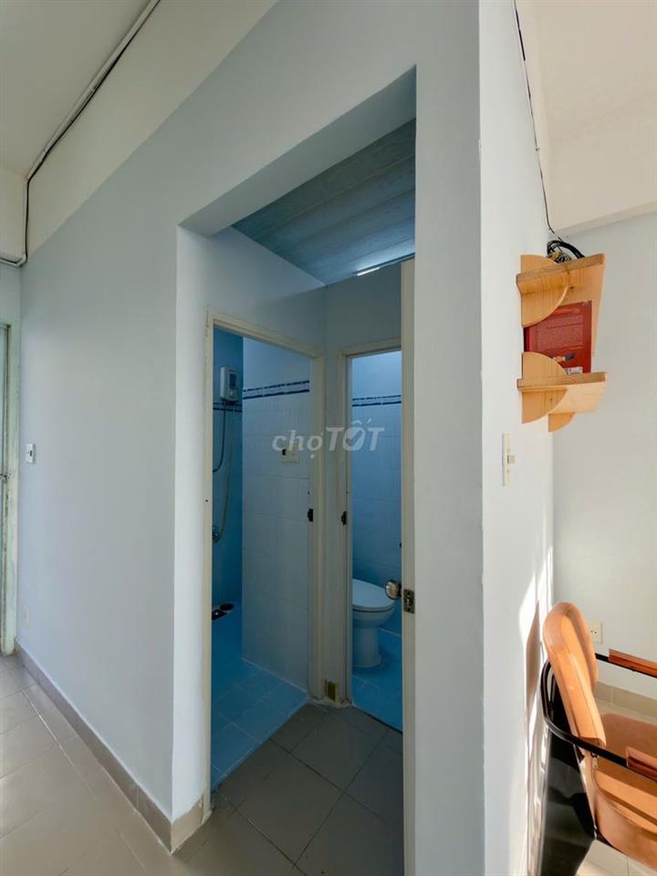 Cho thuê căn hộ 66m2 full nội thất tại Chung cư Phú Thọ, Quận 11