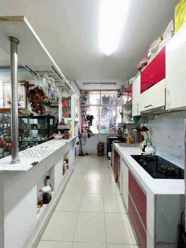 Chung cư tầng thấp Đặng Thái Thân