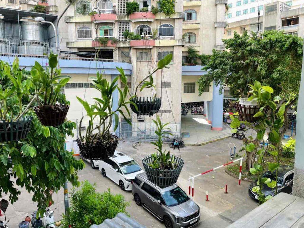 Chung cư tầng thấp Đặng Thái Thân