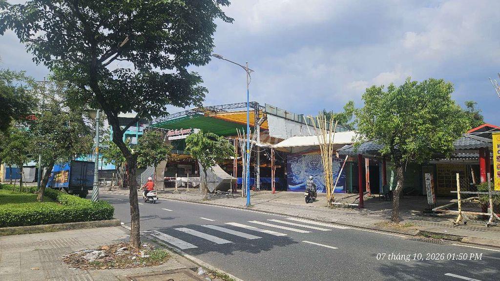 Chính Chủ cho thuê 759m2 Đầm Sen Square