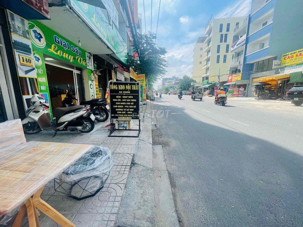 Cho thuê nhà mặt tiền p15 , Tân bình