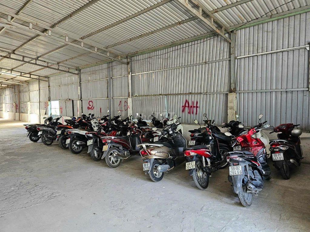SANG BÃI XE Ô TÔ 180 TRIỆU