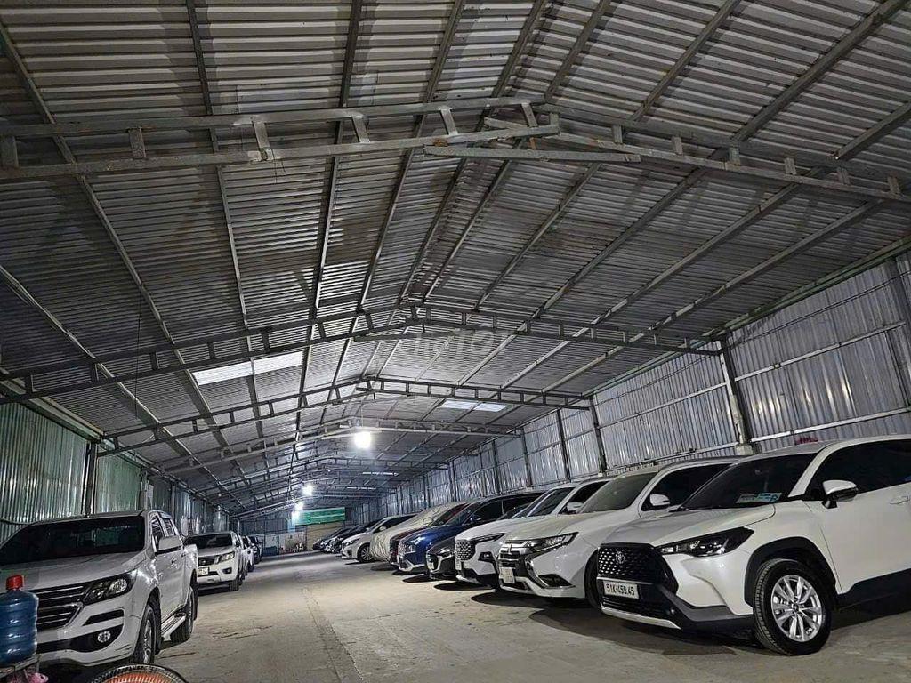 SANG BÃI XE Ô TÔ 180 TRIỆU