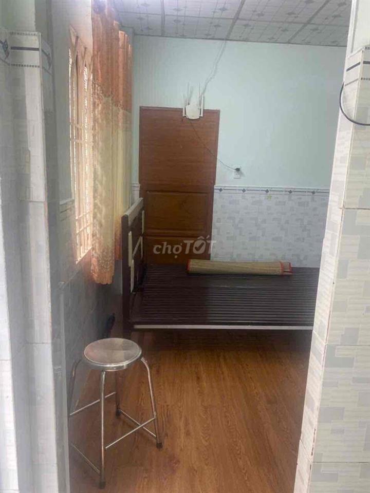 Phòng 30m2 độc lập, lối đi riêng 4m