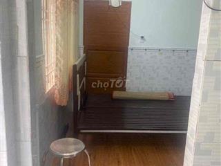 Phòng 30m2 độc lập, lối đi riêng 4m