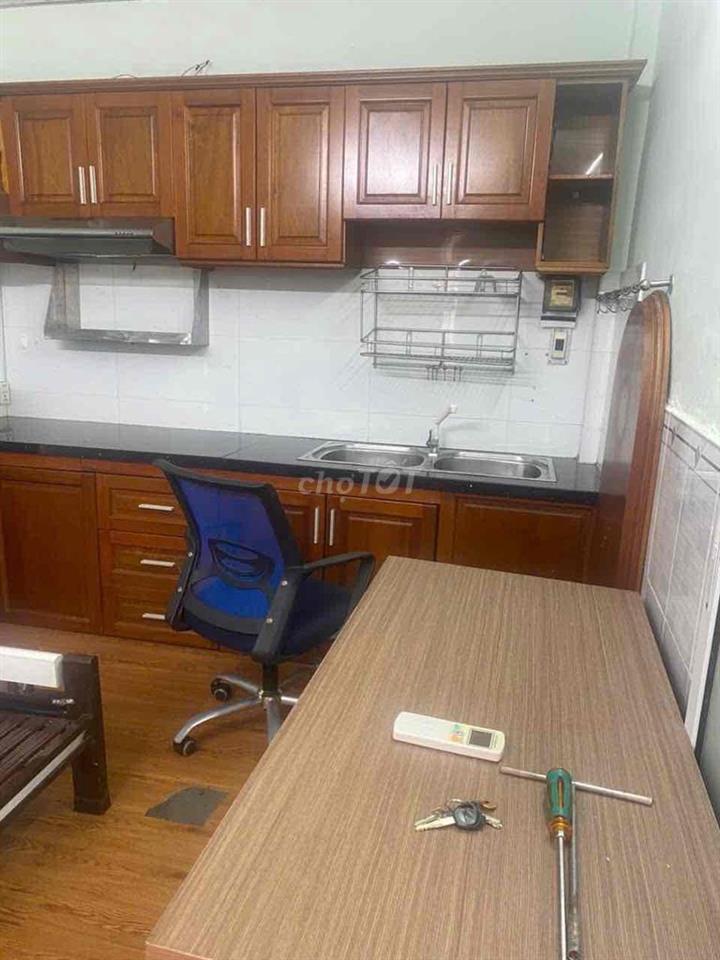 Phòng trọ 30m2 độc lâp lối đi riêng