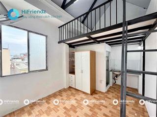 Duplex cửa sổ trời thoáng mát trên đường Nguyễn Văn Quá, gần CVPM