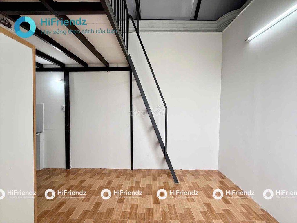 Duplex cửa sổ trời thoáng mát trên đường Nguyễn Văn Quá, gần CVPM