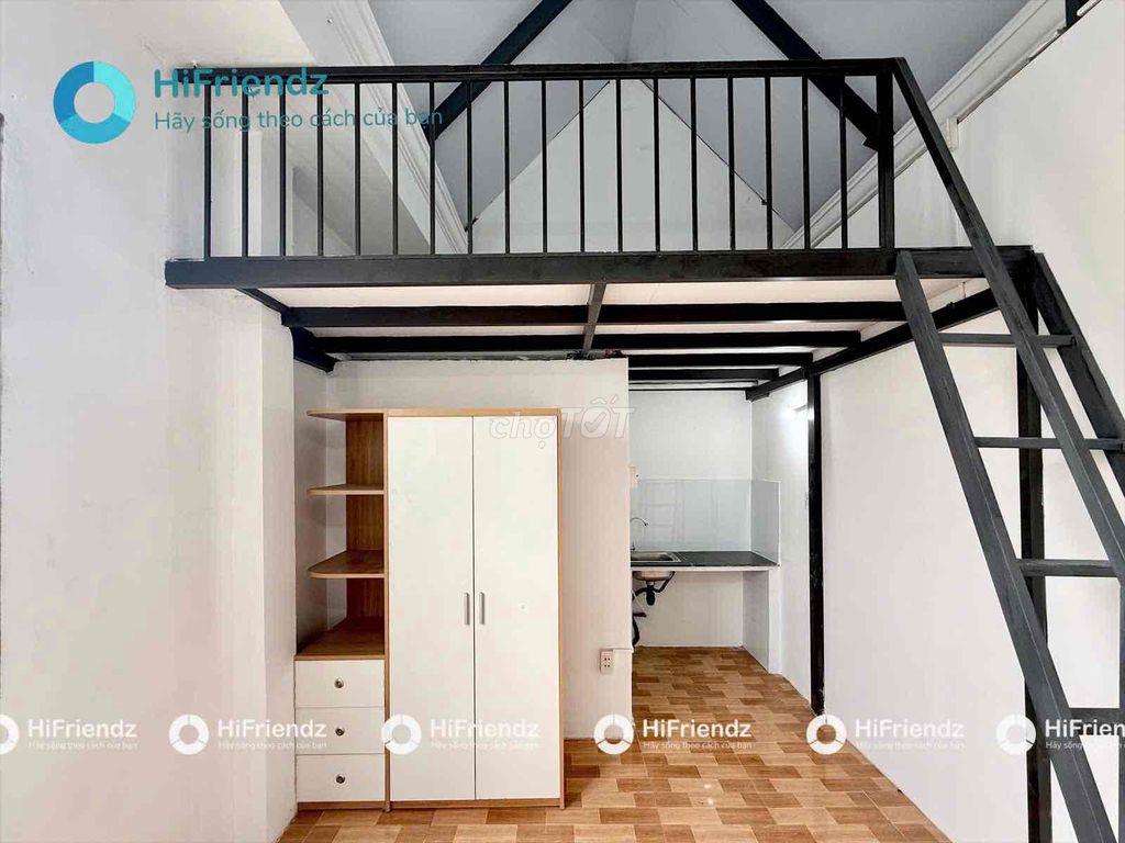 Duplex cửa sổ trời thoáng mát trên đường Nguyễn Văn Quá, gần CVPM