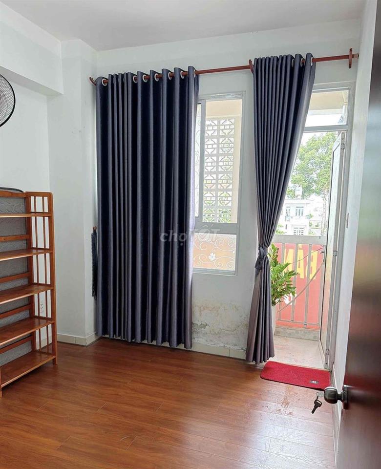 chia phòng Căn Hộ Chung Cư 1pn 1wc có nệm quạt