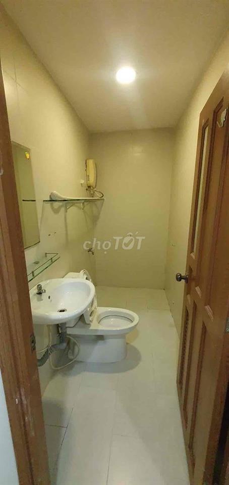 phòng trọ gần đại học y dược, đại học hùng vương, chợ lớn,chợ kim biên