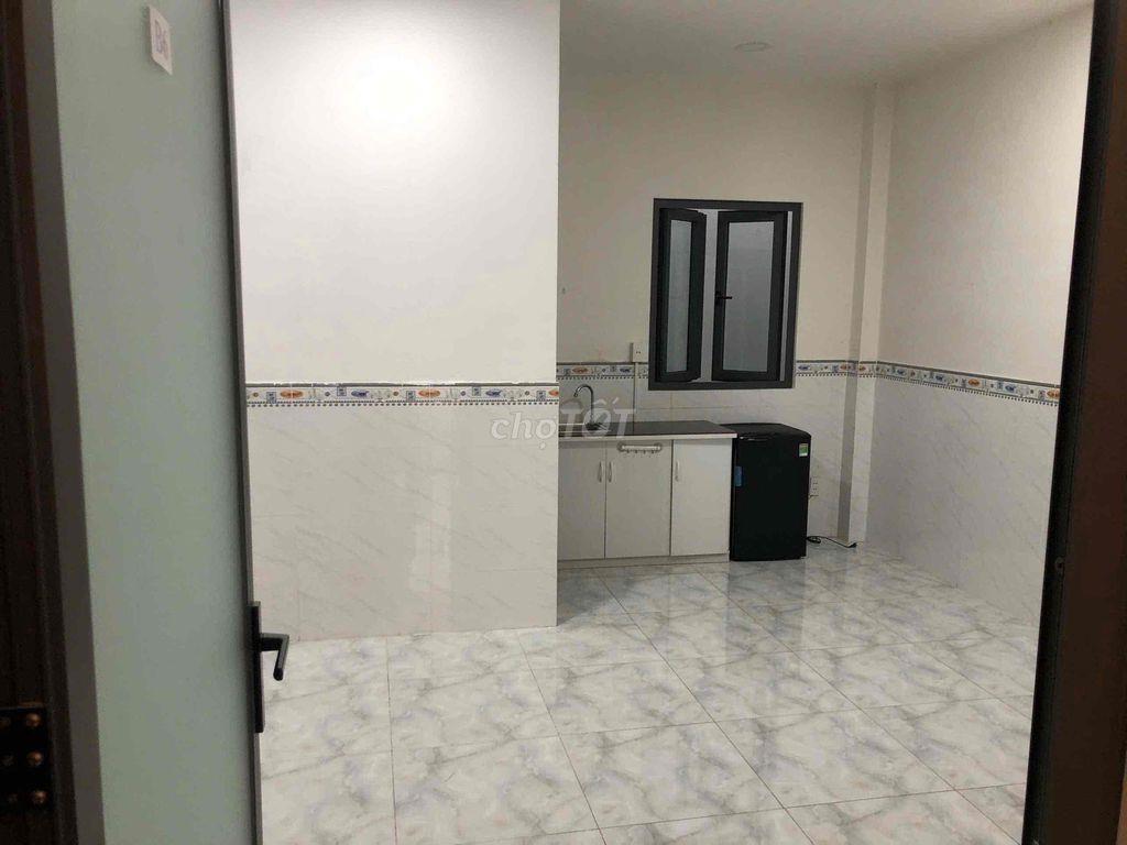 phòng trọ đại học fpt, gần hutech, khu công nghệ cao, quận 9