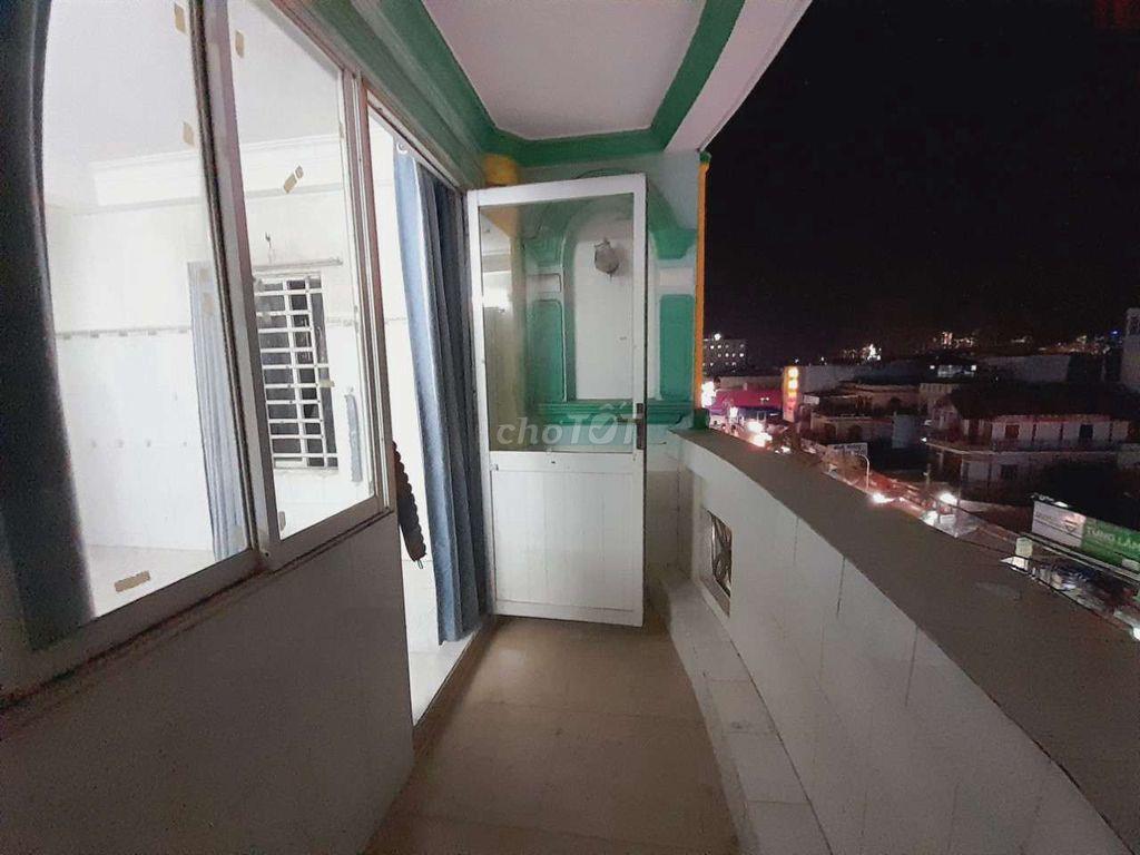 Phòng trọ 20m2, 1021 Huỳnh Tấn Phát Q7, đẹp, mới