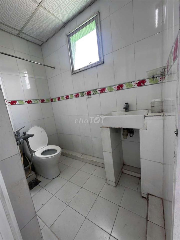 Phòng trọ 20m2, 1021 Huỳnh Tấn Phát Q7, đẹp, mới