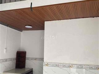phòng 24m2 trệt gác quận 7