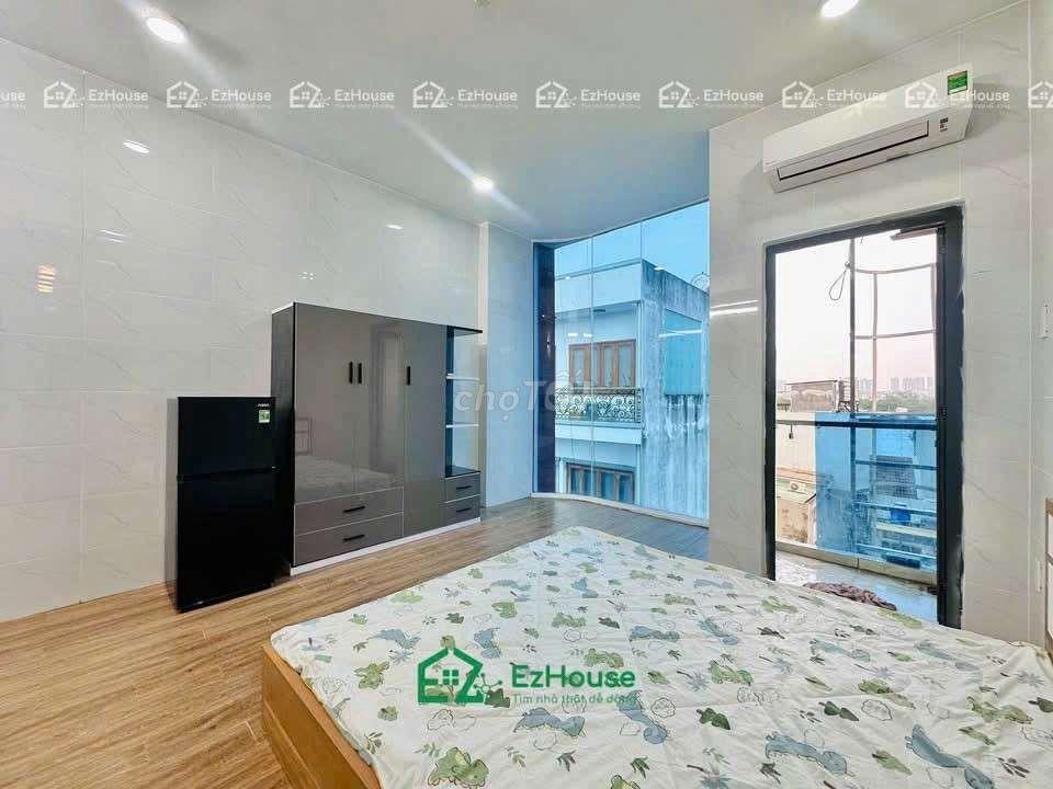 NGAY CẦU NGUYỄN VĂN CỪ DIỆN TÍCH RỘNG BAN CÔNG Ở ĐƯỢC 3-4 NGƯỜI