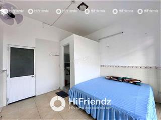 Studio full nt ban công ngay cầu Nguyễn Văn Cừ, tiện qua HCMUS, HCMUE