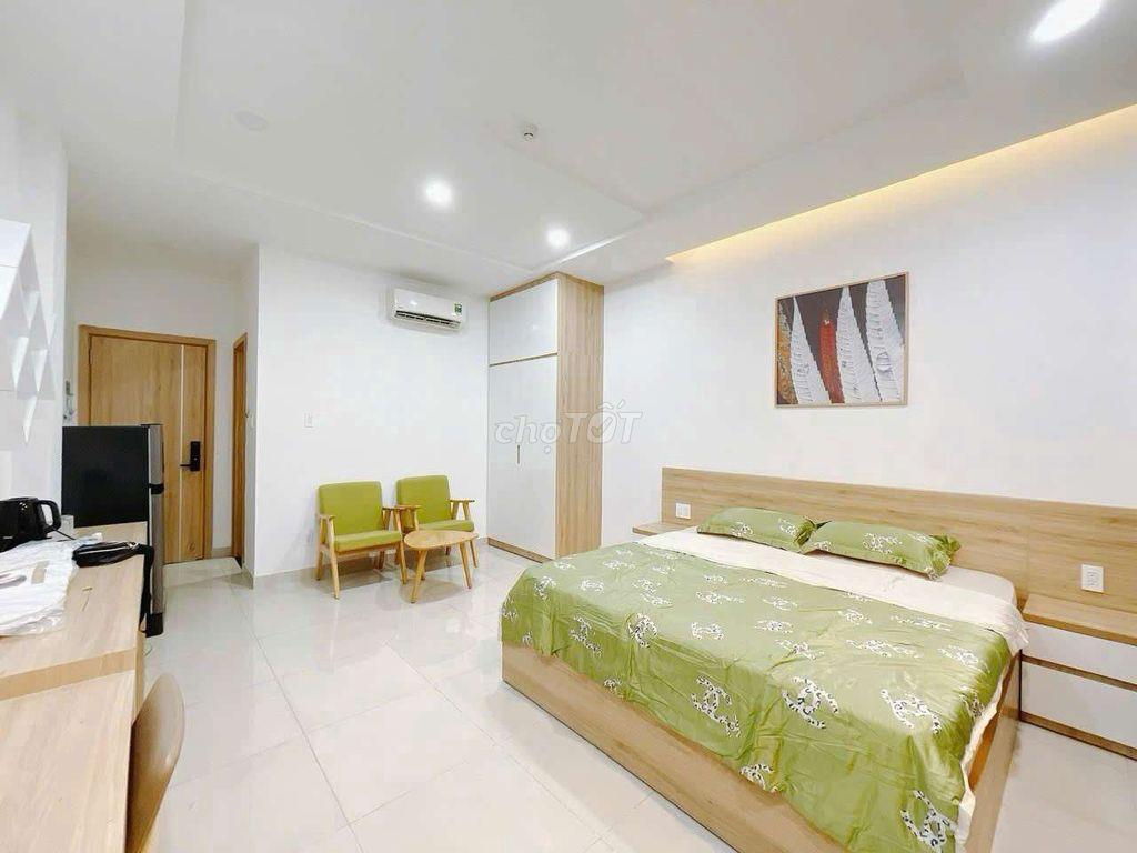 Căn hộ cao cấp full nội thất ban công - cầu Calmette,qua NTTU,ULAW 5p