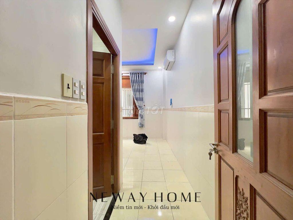 Studio full nội thất mới tinh cửa sổ lớn ngay Parcmall