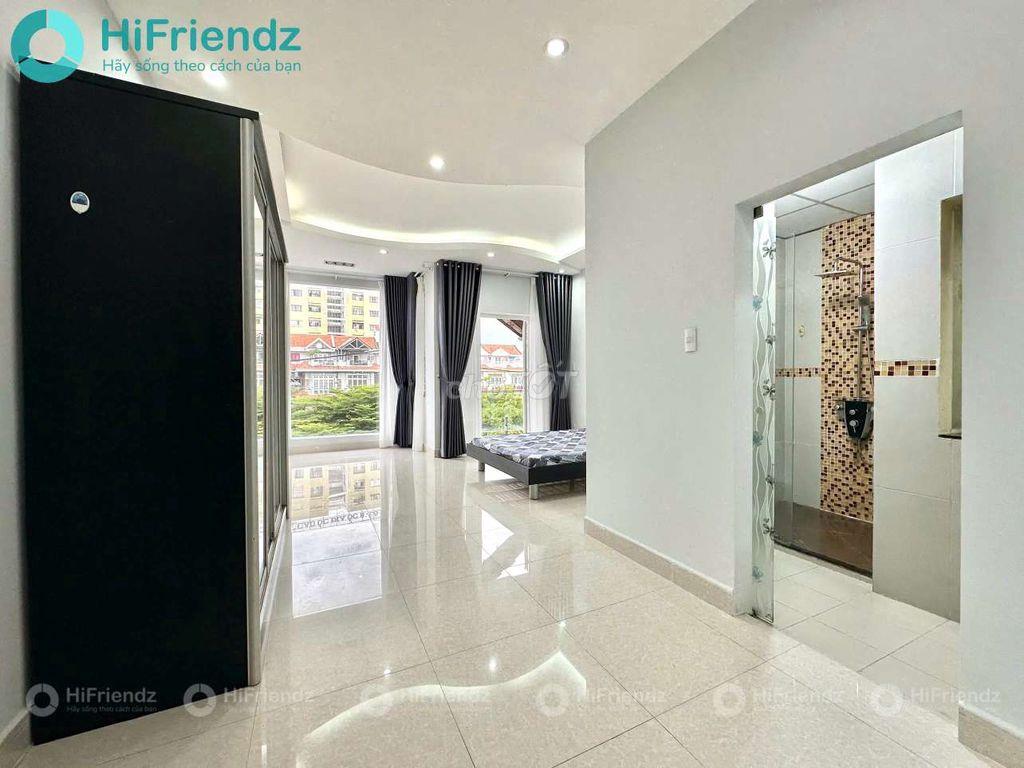 STUDIO FULL NT BAN CÔNG FULL KÍNH