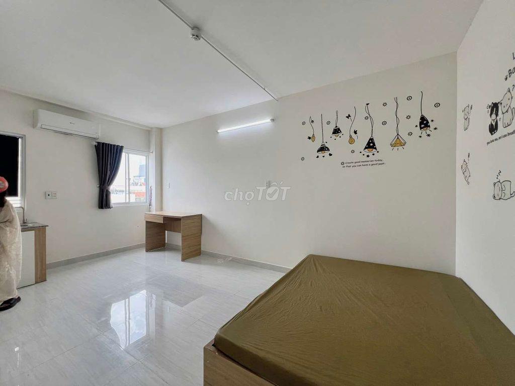 STUDIO FULL NT CỬA SỔ TRỜI DIỆN TÍCH 30M VUÔNG GẦN CẦU CALMETTE
