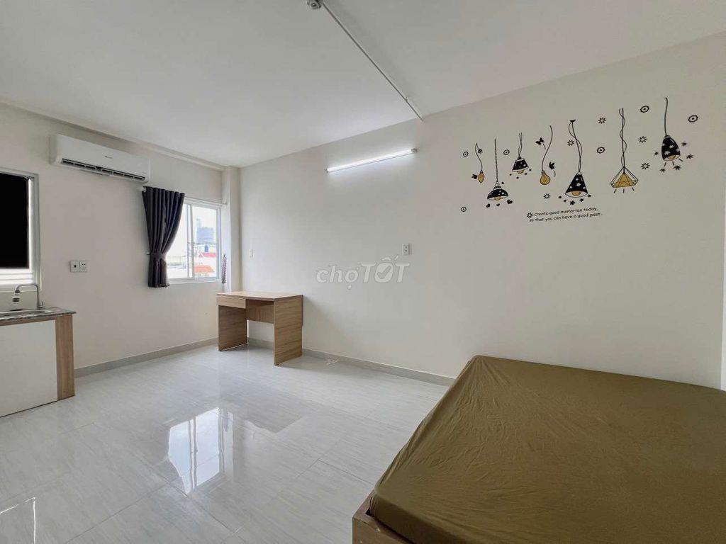 STUDIO FULL NT CỬA SỔ TRỜI DIỆN TÍCH 30M VUÔNG GẦN CẦU CALMETTE