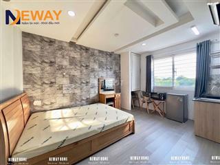 Phòng trống sẵn đầy đủ nội thất cửa sổ trời ngay Cầu Nguyễn Văn Cừ 